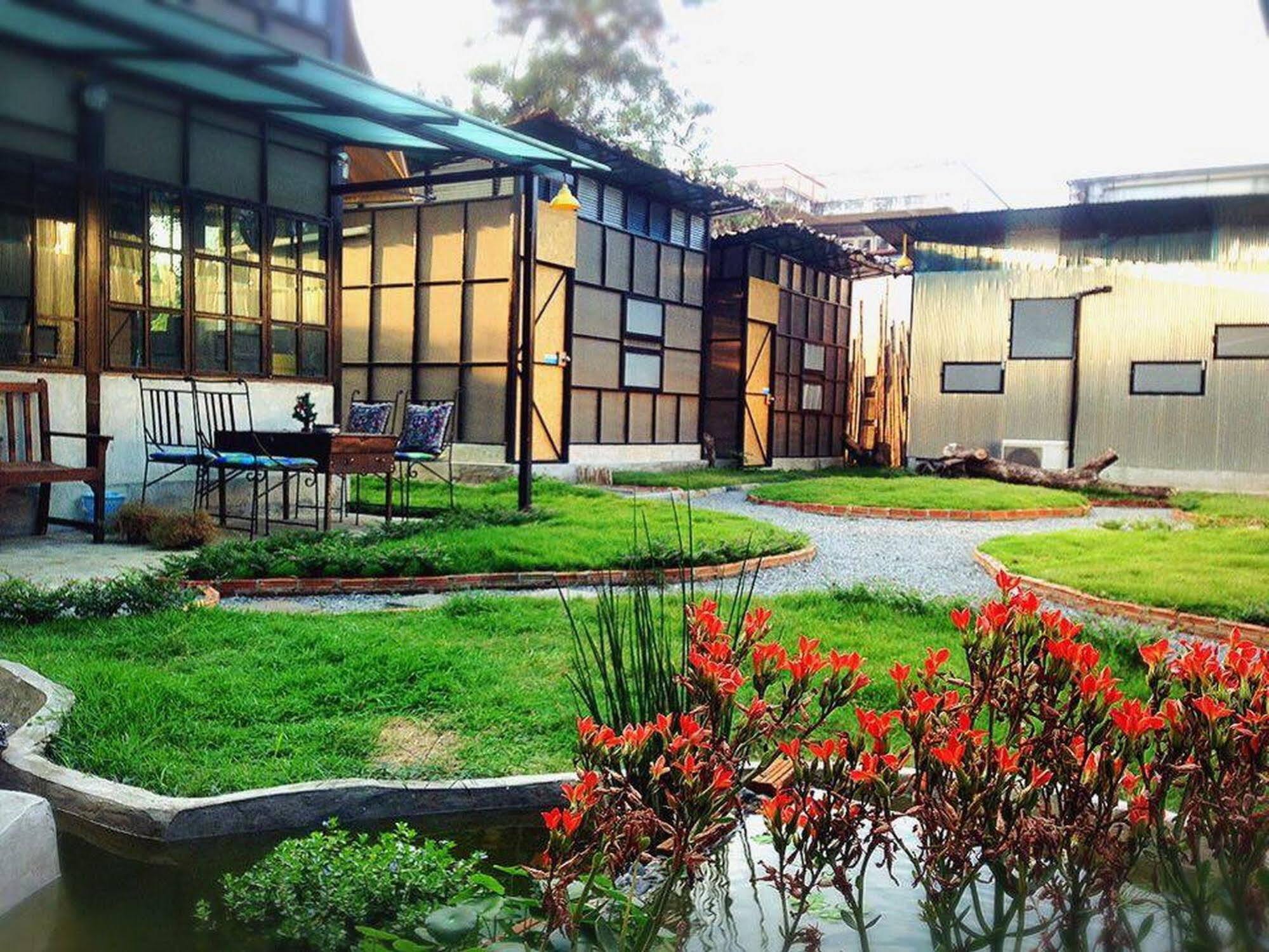 Viva Shack Vandrerhjem Chiang Mai Eksteriør bilde