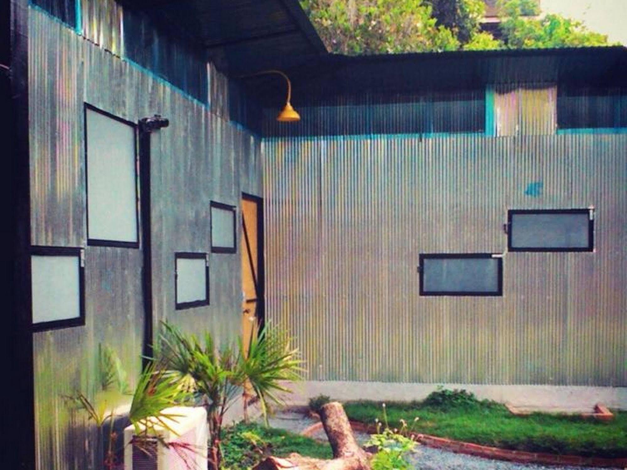 Viva Shack Vandrerhjem Chiang Mai Eksteriør bilde